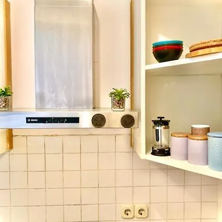 Apartment Quatro *