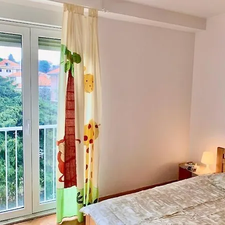 Apartment Quatro *